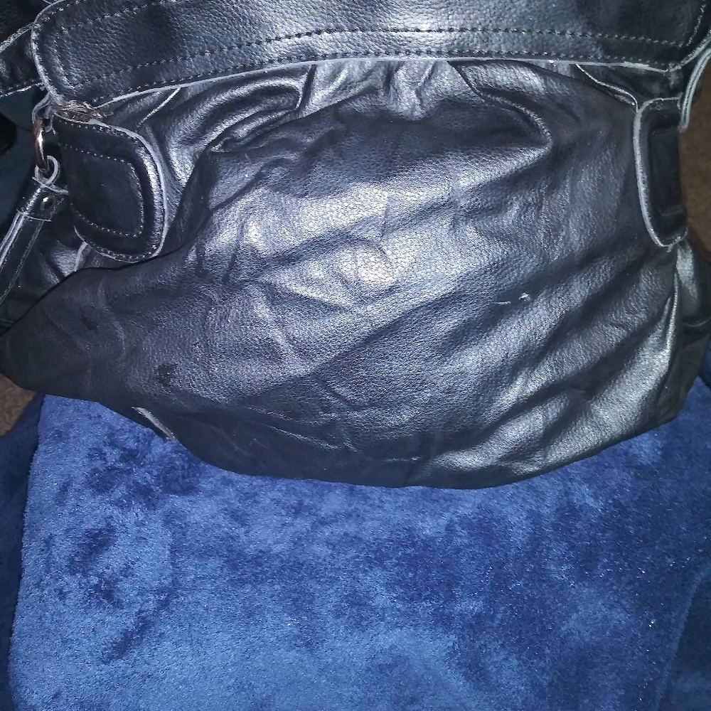 Purse - Picture 2 of 2